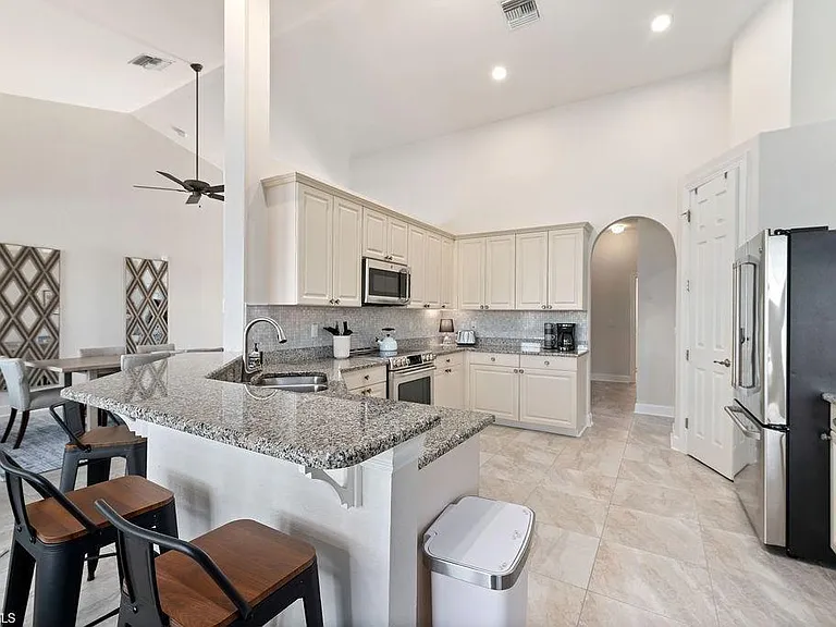 8963 Appaloosa Ct — Photo 4