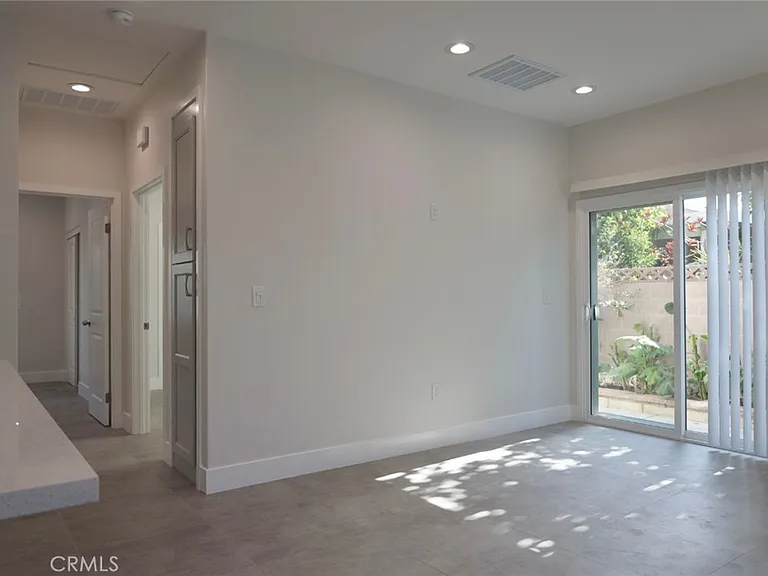 8171 Orangewood Ave — Photo 5