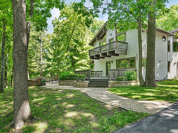 2nd image of 3085 W Southmor Rd
