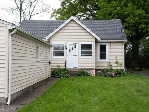 122 Wesley Ave, Youngstown, OH 44509