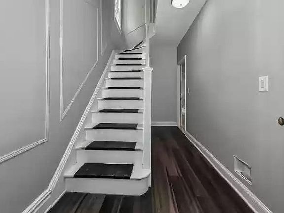 5th image of 367 Ege Ave #2