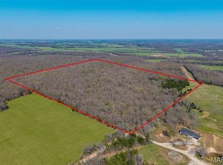 Dade Rd, Lebanon, MO 65536