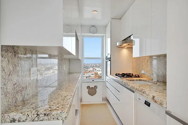 Sold by Arden Group International | media 6
