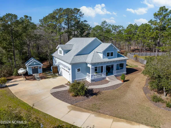 45 Angel Oaks Court, Hampstead, NC 28443