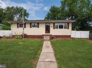 68 S Blue Jay Dr, Ridgeley, WV 26753