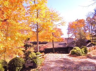 41 Peregrine Rdg, Cashiers, NC 28717