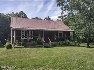 689 Lily Pond Rd, Granville, NY 12832