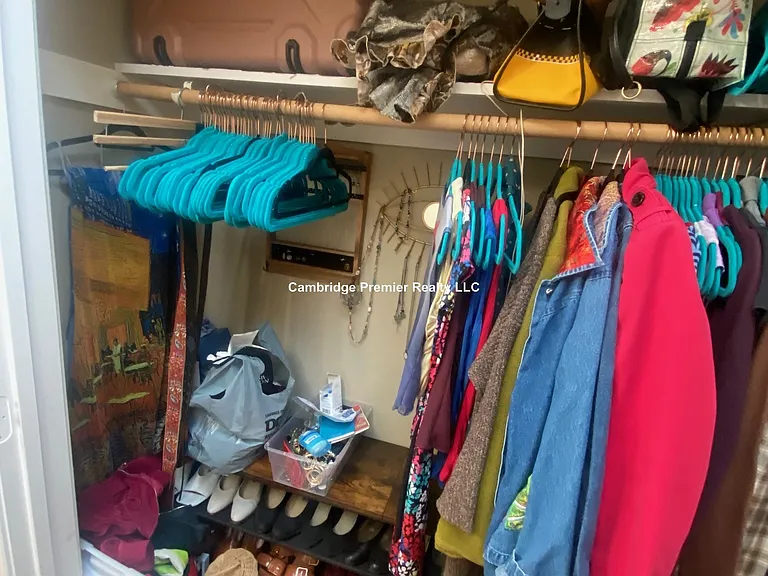 325 Elm St #2 — Photo 16