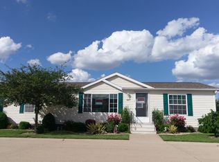 3007 Iris Way, Bloomington, IL 61705