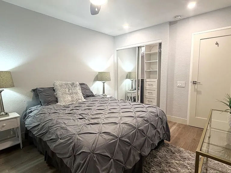 2801 N Los Felices Cir E #D107 — Photo 5