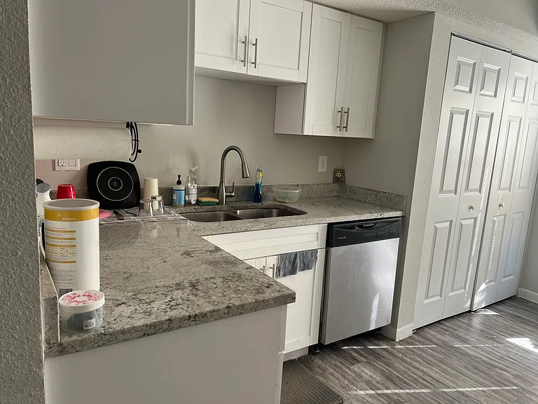 8406 Barrett Pl — Photo 8