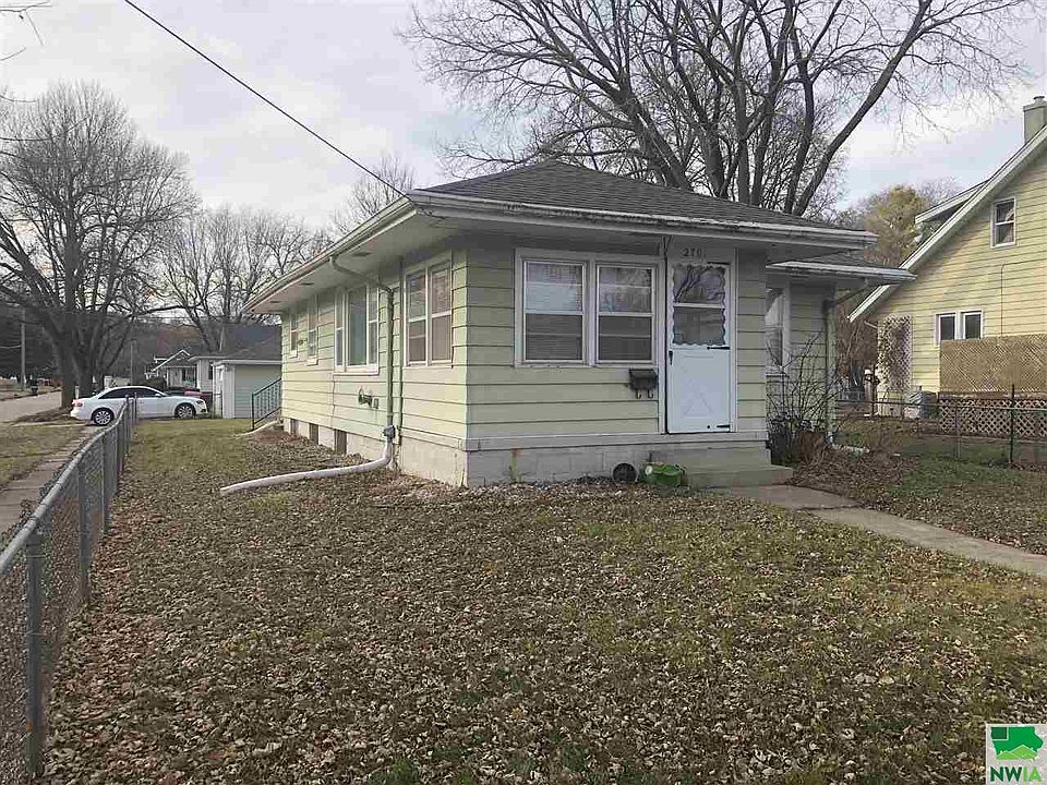 1st image of 2701 Rebecca St