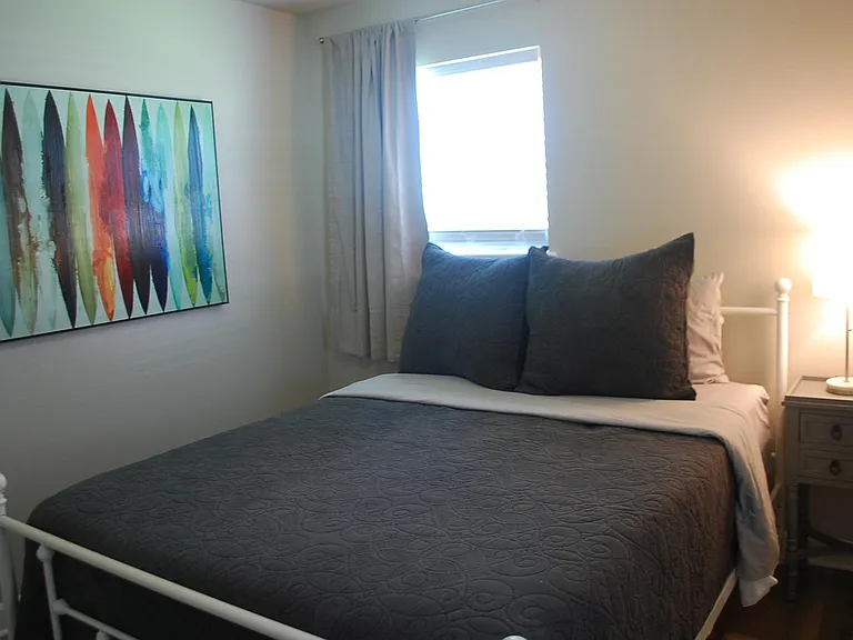 1108 Royal Dr — Photo 15