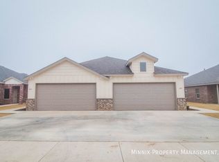2017 102nd St #B, Lubbock, TX 79423