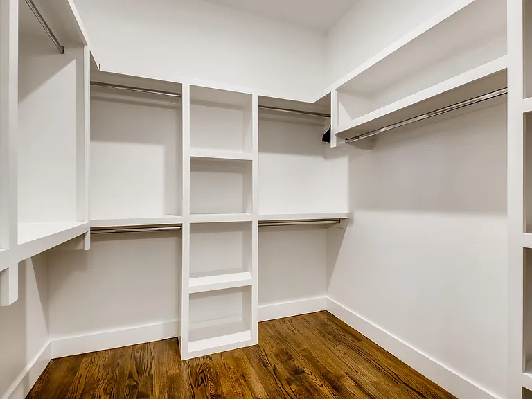 2708C Larmon Dr — Photo 16