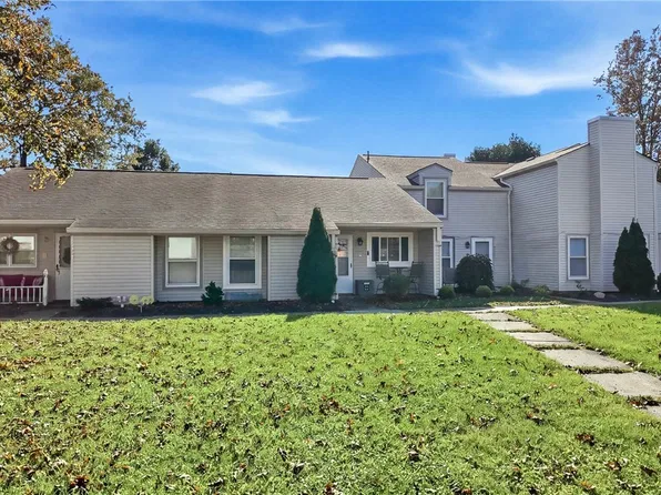 2308 Ansley St, Alliance, OH 44601