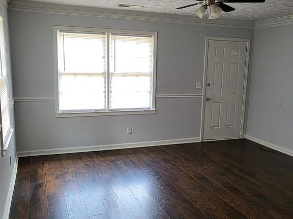 2nd image of 1767 Salem Woods Dr SE