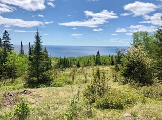 6x Raven Feather, Grand Marais, MN 55604