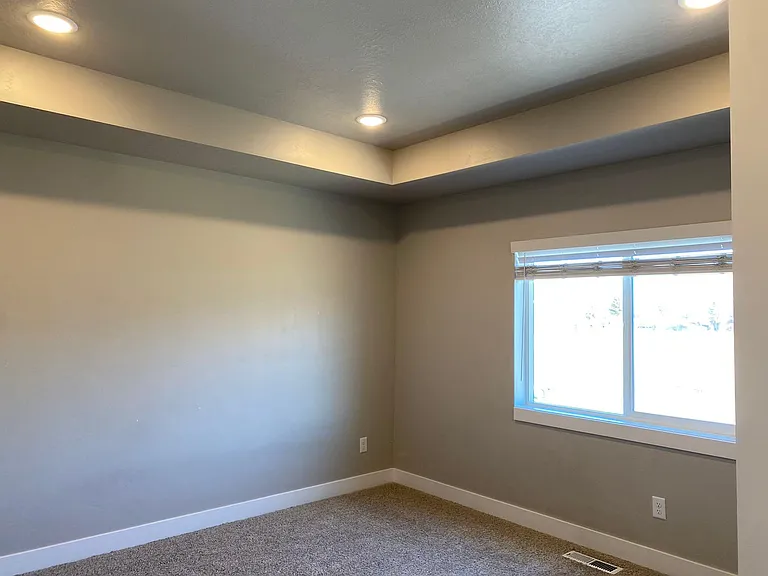 2323 N Wolfpack Way — Photo 8