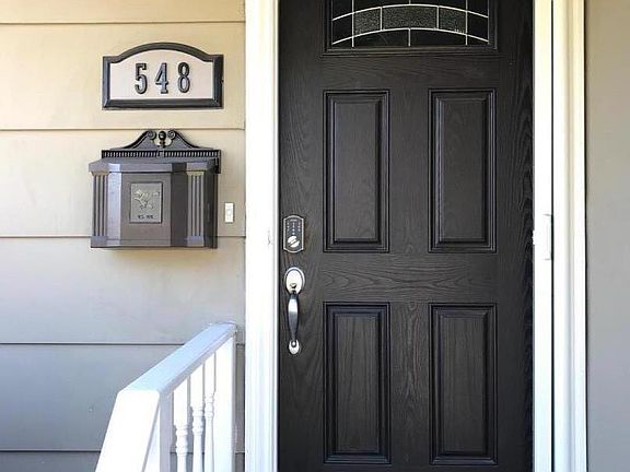 3rd image of 548 Nerdy Ave