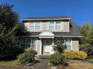 1783 12th Ave NE, Issaquah, WA 98029