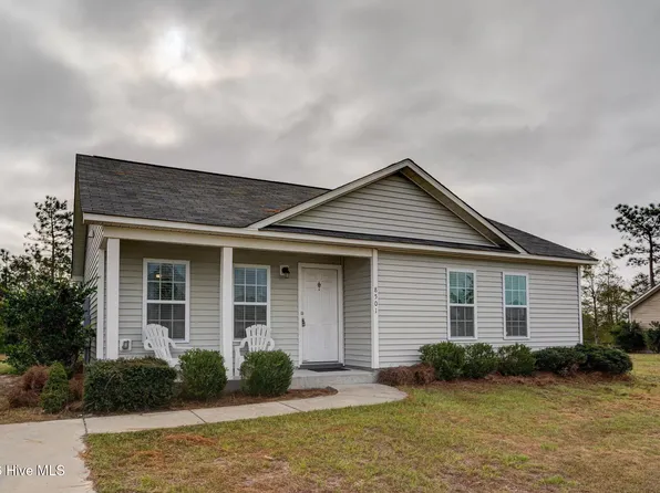 8501 Heirloom Dr NE, Leland, NC 28451