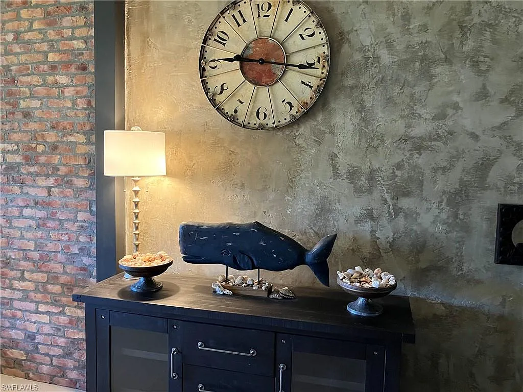 2 bed, 2.0 bath, 1246 sqft, $2,450 — Photo 2