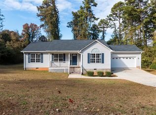 104 Keith Ln, Seneca, SC 29678