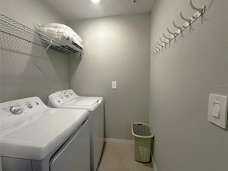 14221 Heritage Landing Blvd #2018 — Photo 22