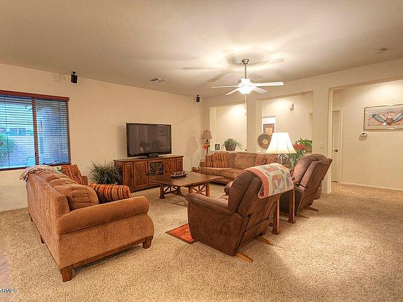 2nd image of 1146 E Empire Canyon Ln