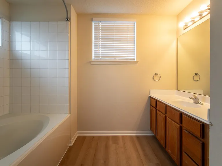 6702 Albion Crescent Dr — Photo 31