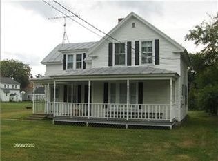 37 Dyer St, Skowhegan, ME 04976