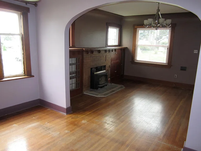 2712 Humboldt St — Photo 3