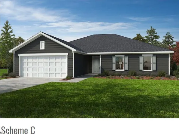 37 Matthew Meadow Ln, Lillington, NC 27546