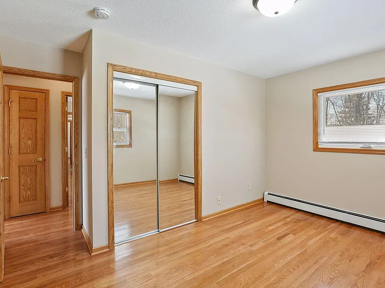 27 97th Ave NW — Photo 9