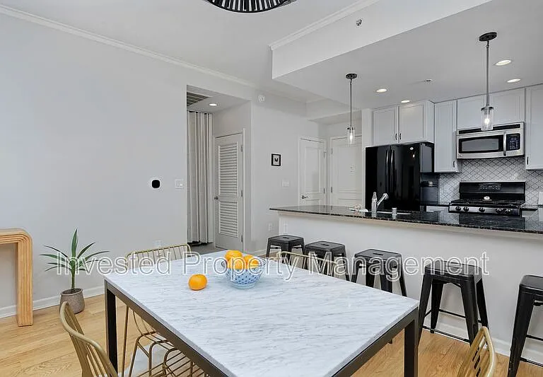 1975 N Grant St #610 — Photo 6