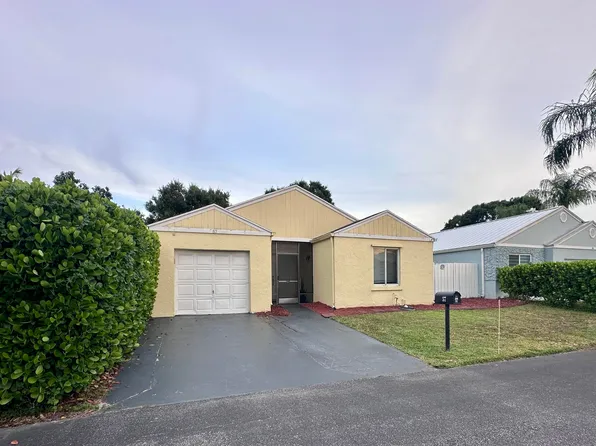57 Buxton Lane, Boynton Beach, FL 33426