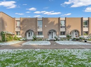 19 London Green Ct #85, Toronto, ON M3N 1K3