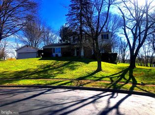 2117 Old Forde Way, Lansdale, PA 19446