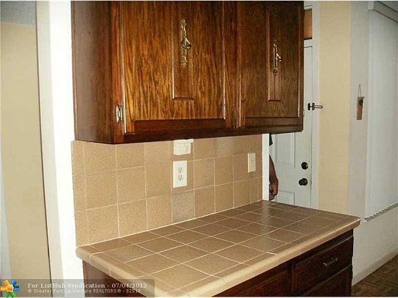 3rd image of 6416 Coral Lake Dr #204
