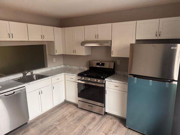 605 Woodbridge Commons Way