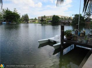 1025 SW 3rd St, Hallandale Beach, FL 33009