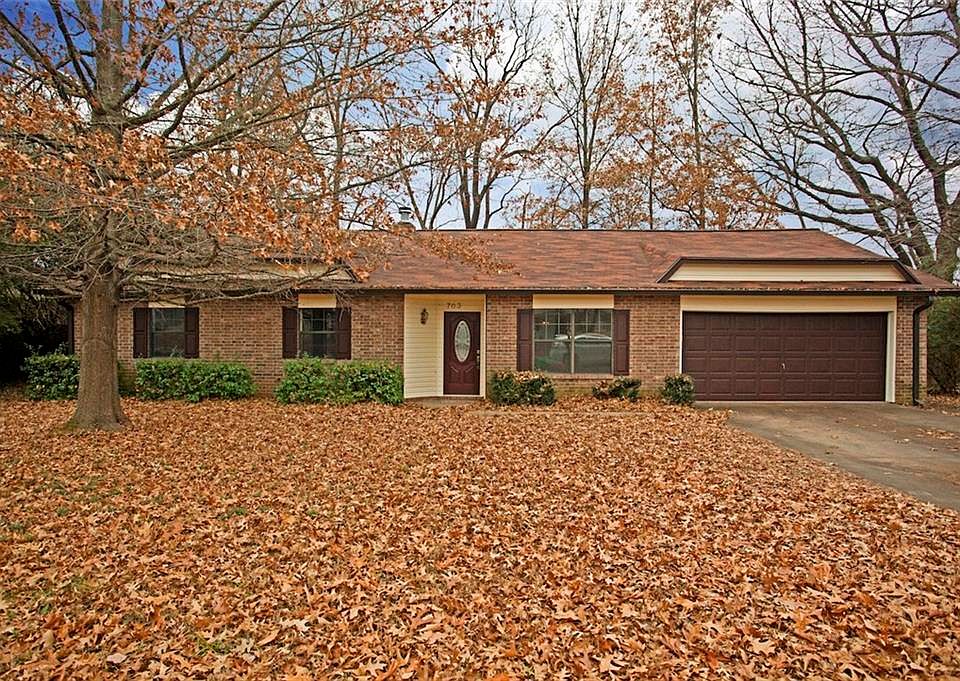 1st image of 703 N Turtle Creek Dr