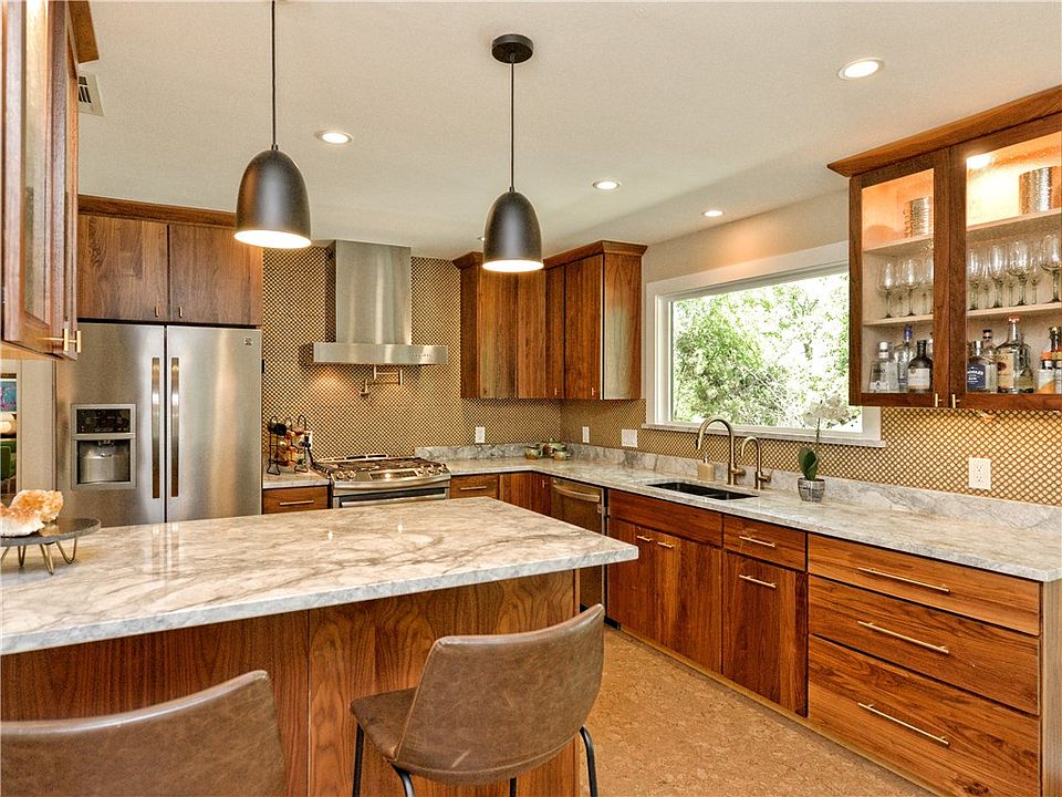 1st image of 1305 Wilson Heights Dr