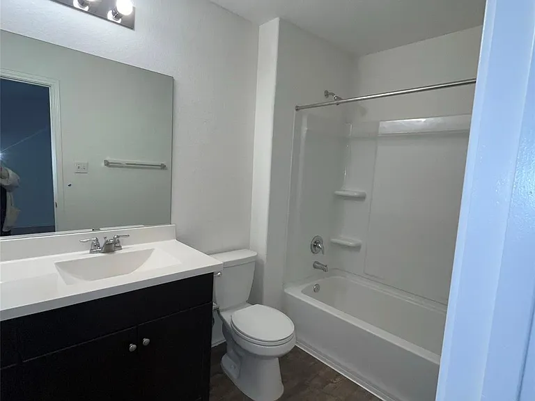 112 High Hill Cv — Photo 13