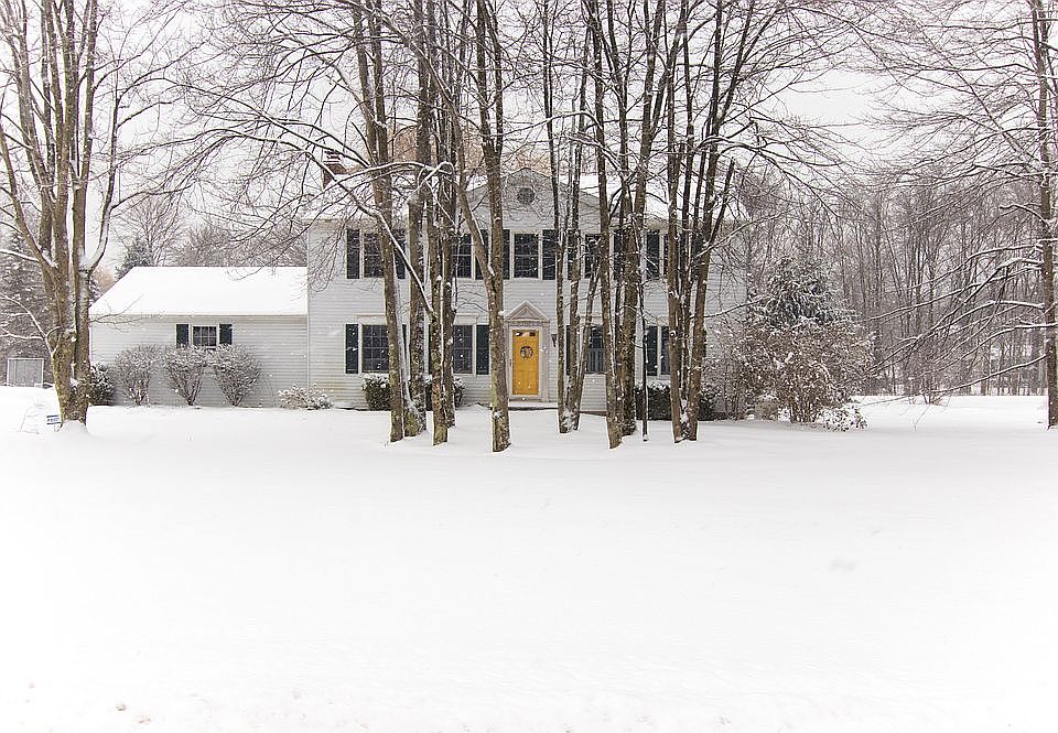 1st image of 8895 E Pilgrim Dr