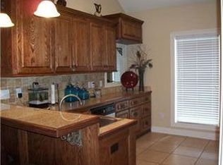4800 Paradise Point Dr, Ball, LA 71405