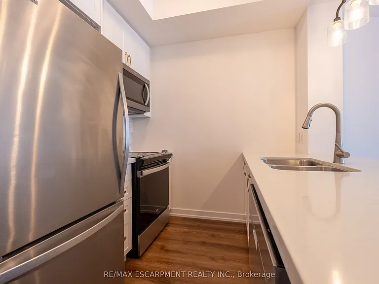 450 Dundas St E #801 — Photo 8