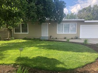 134 W Lois Ave, Tulare, CA 93274