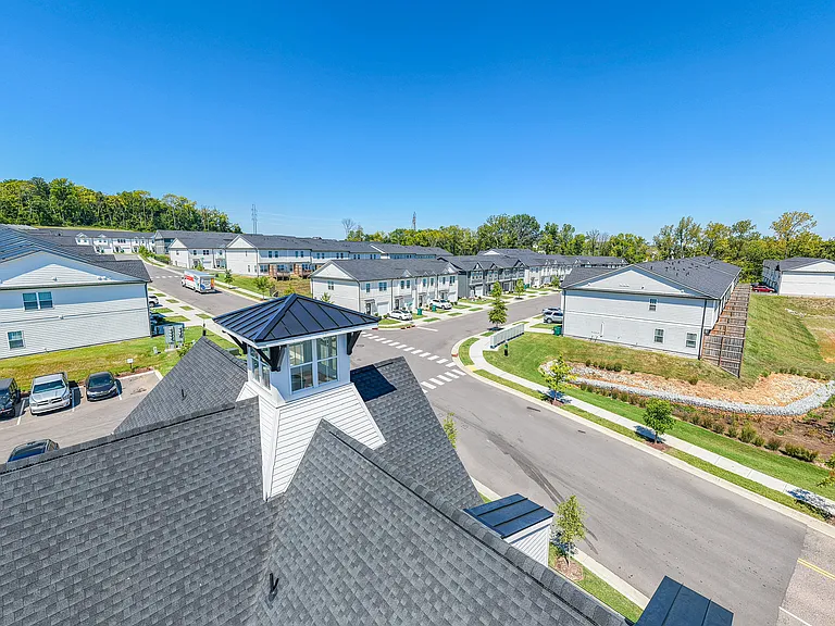 Residences At Hardin Valley — Photo 11
